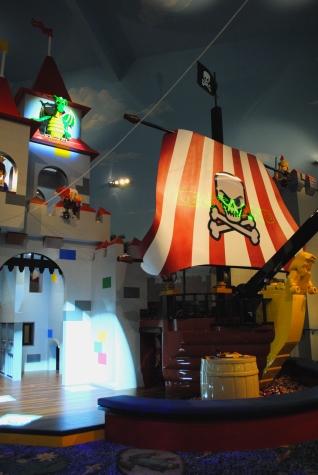 LEGOLAND Hotel Disco Elevator Video