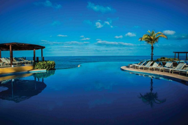 Four Seasons Punta Mita infinity pool