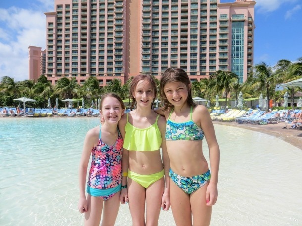 Tips for planning a vacation with another family