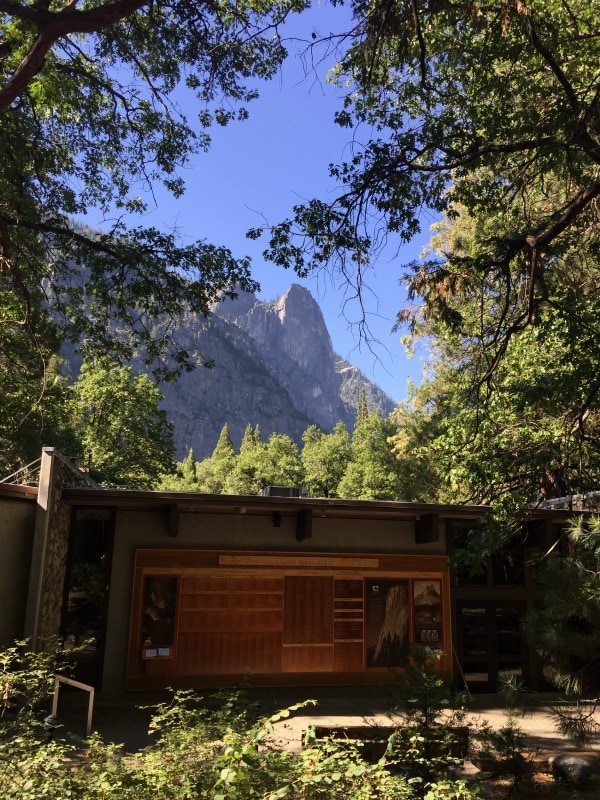 Stop in at the Valley Visitor Center for advice from local park rangers. (Credit: C. Laroye)