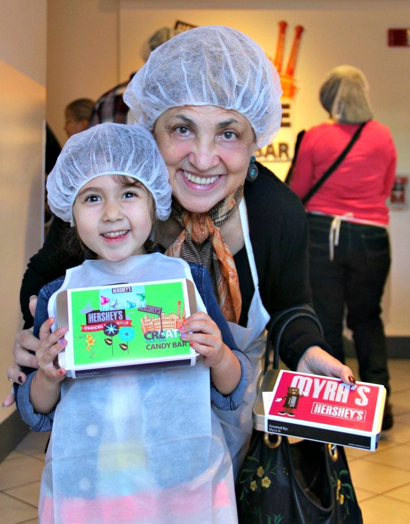 Customize your own chocolate bar at Hershey World with kids