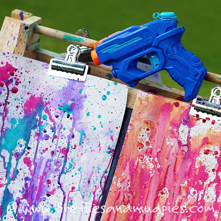 Squirt gun art ~ 10 Fun in the Sun Summer Boredom Busters