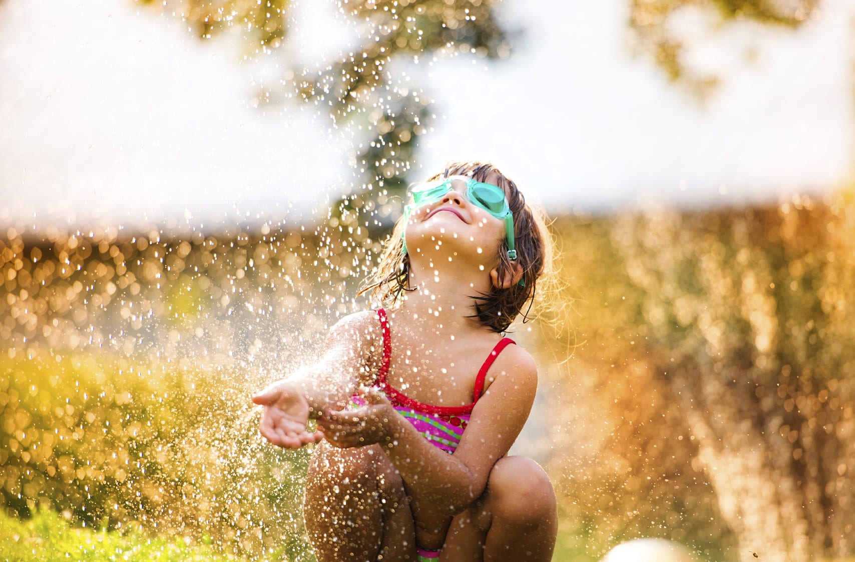 Summer sprinkler fun ~ 10 Fun in the Sun Summer Boredom Busters