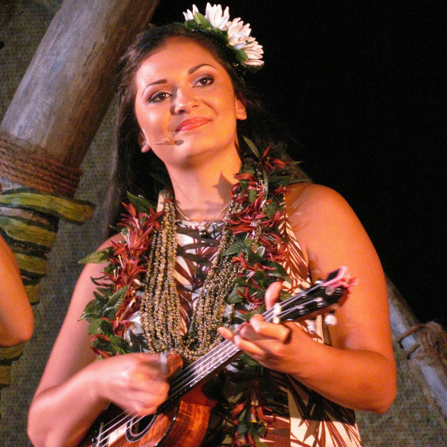 5 Ways Disney’s Aulani Makes You Feel Like ‘Ohana