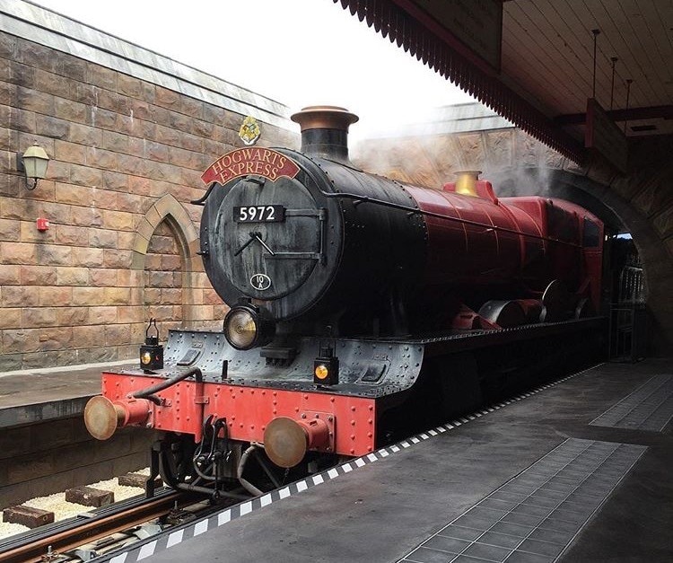 Hogwarts Express ~ Universal Orlando Tips and Discounts