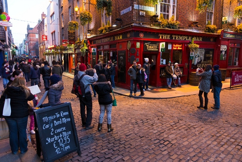 Temple Bar district ~ How to Spend a Perfect Day in Dublin, Ireland