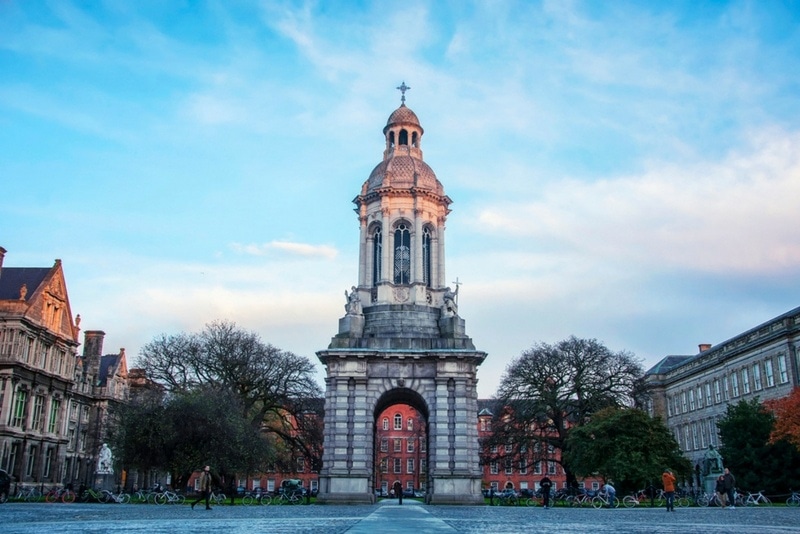 The campus of Trinity College Dublin ~ How to spend a perfect day in Dublin