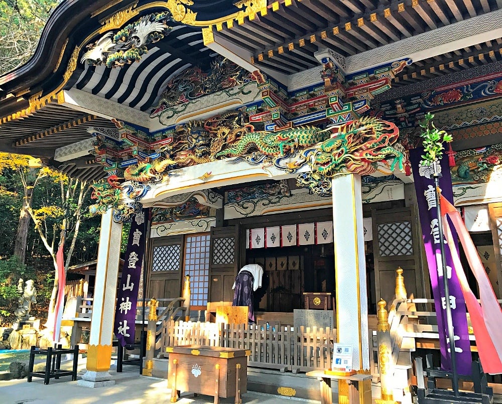 Hodosan Jinja is a Shinto shrine to dogs ~ 10 Intriguing Things to Do Near Tokyo