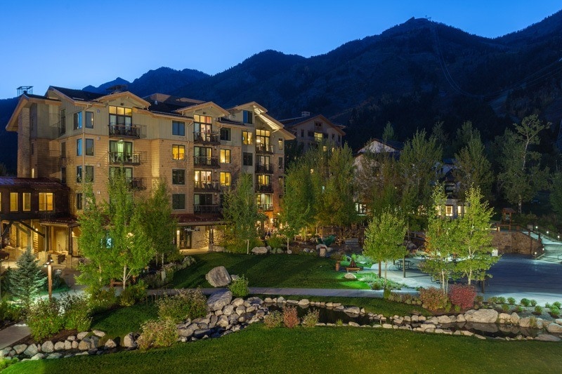 Hotel Terra is the perfect hotel for exploring National Parks ~ Father's Day Hotel Packages