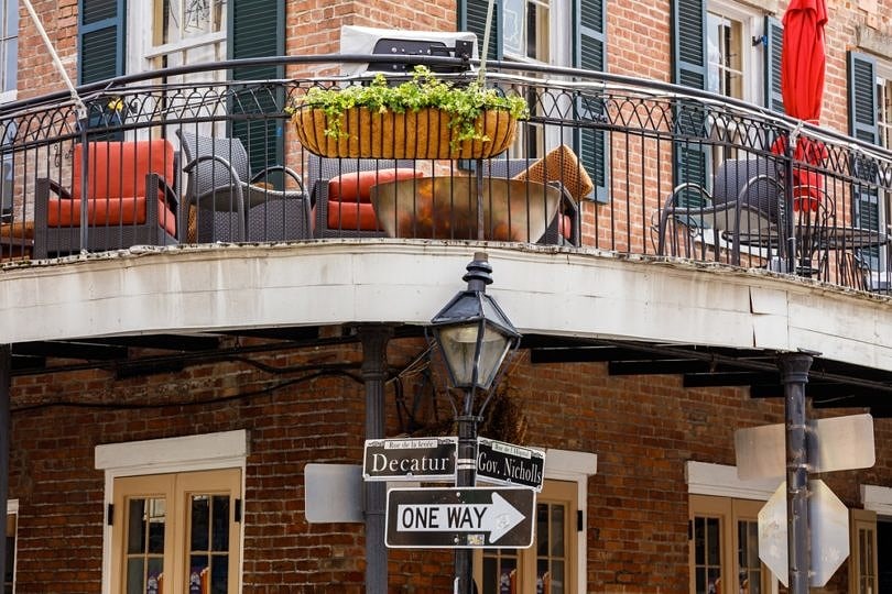 Decatur Street is full of family-friendly restaurants ~ New Orleans on a Budget with Kids