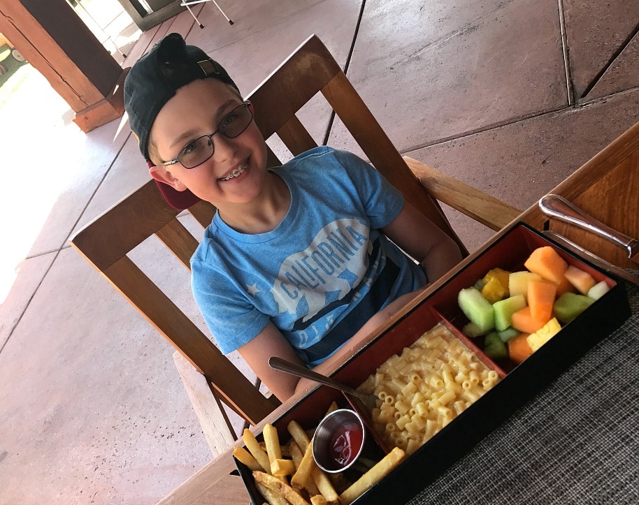 Cute bento box-style kids' lunches at Saguaro Blossom at Four Seasons Scottsdale with kids