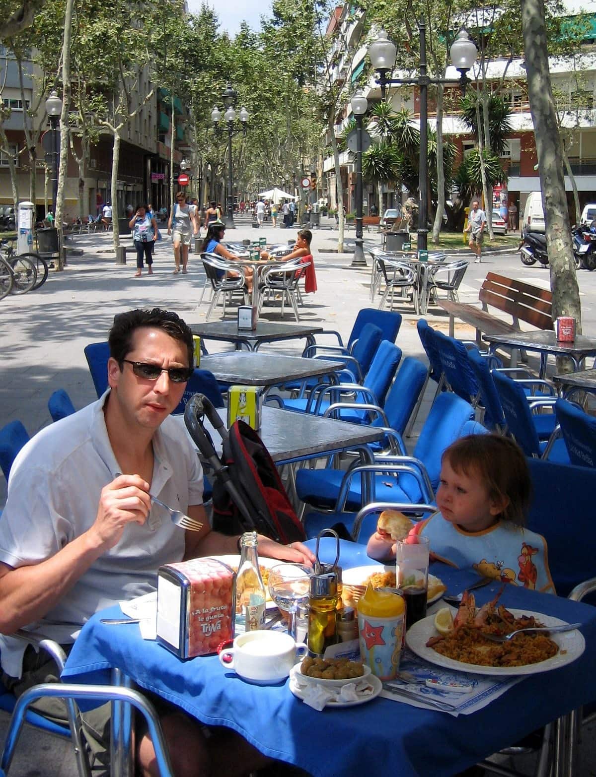 A Catalonian lunch of Paella in Barcelona 