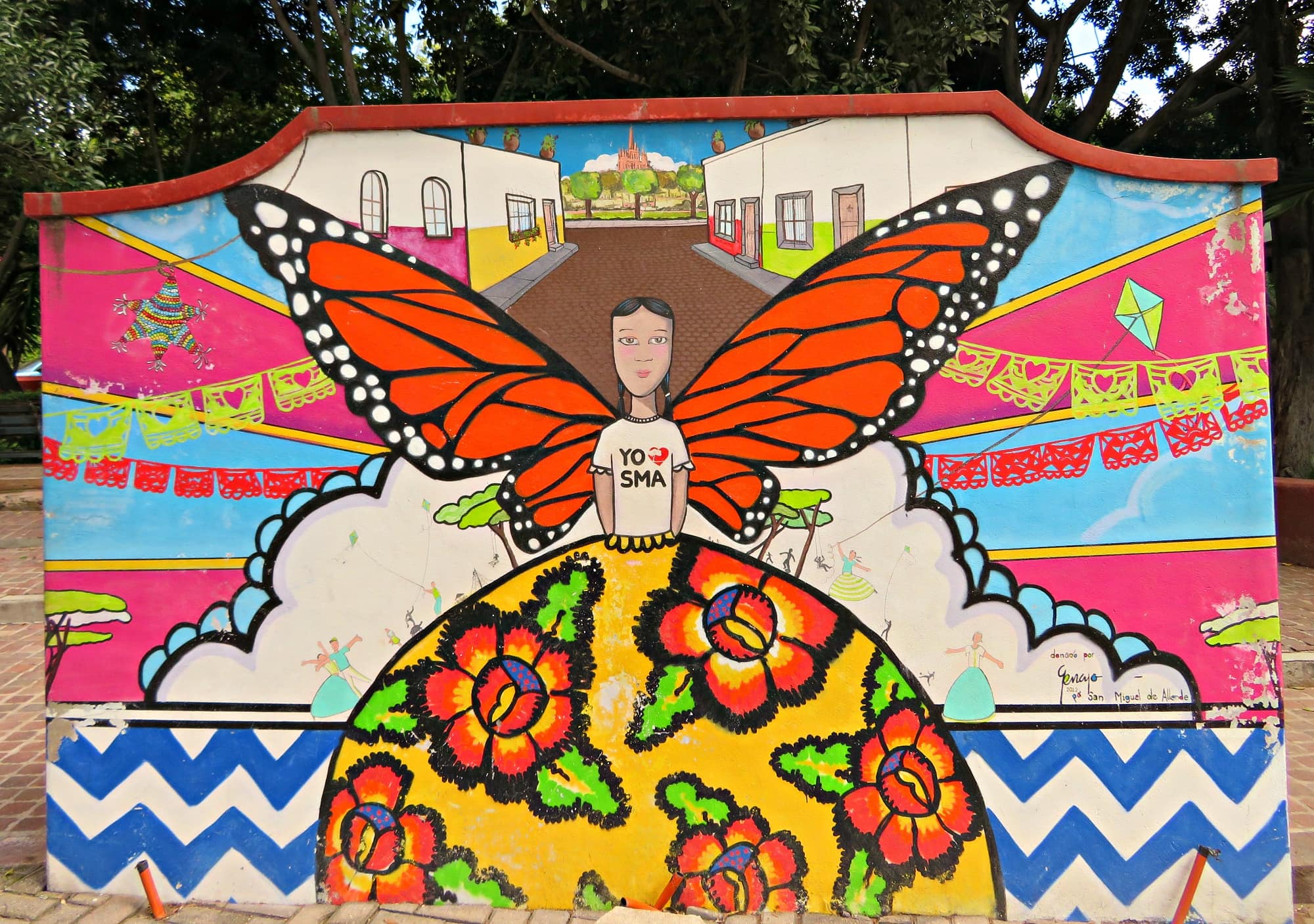 A colorful mural at Parque Juarez embodies the spirit of San Miguel de Allende with kids