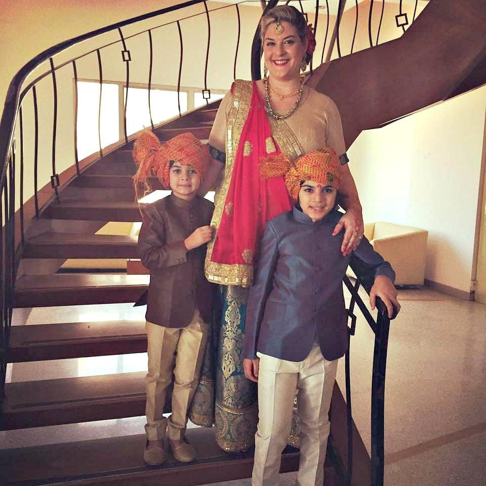 Embrace the culture when traveling to India with kids