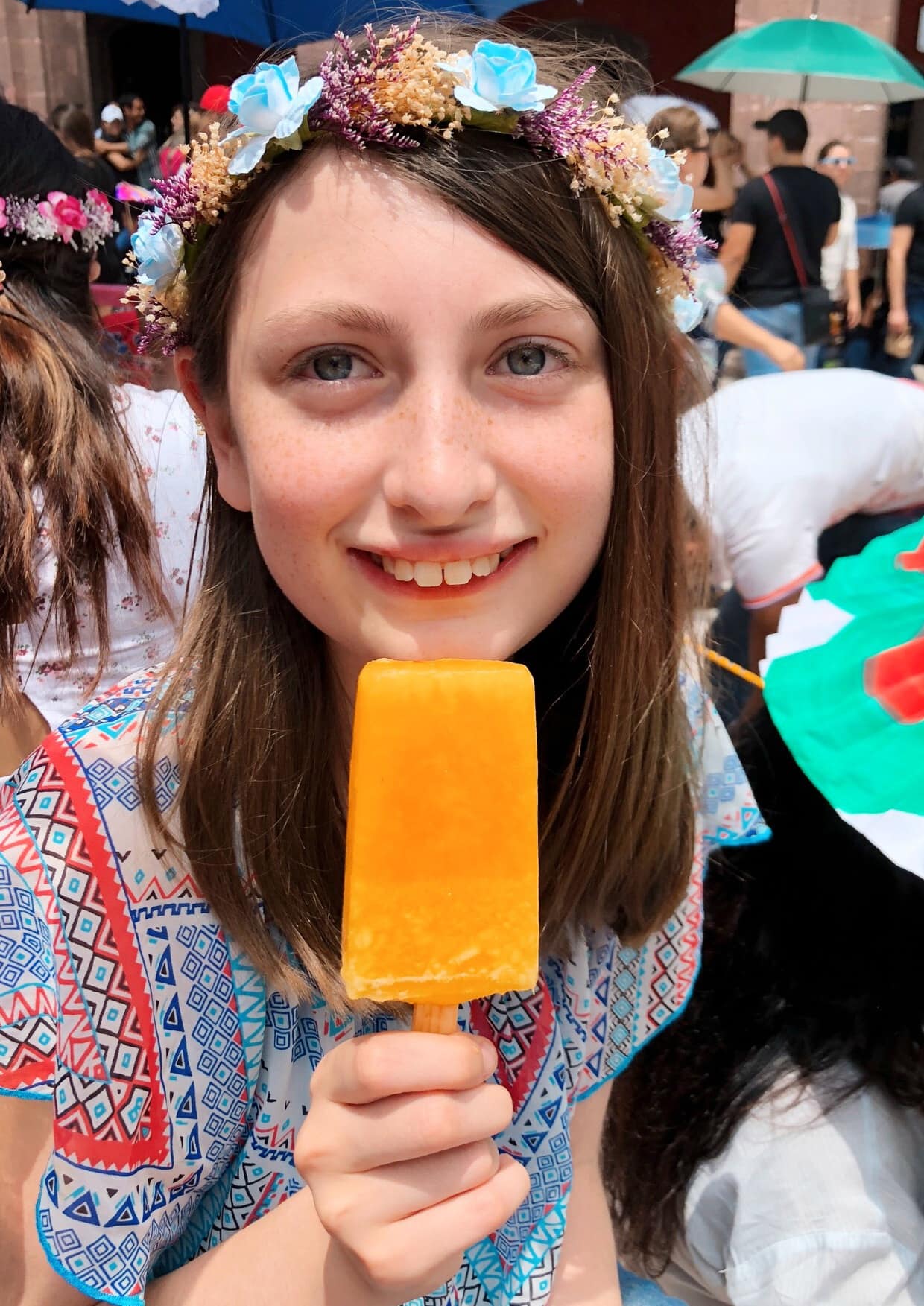 Cool off with a paleta, or popsicle, in the Jardin in San Miguel de Allende with kids