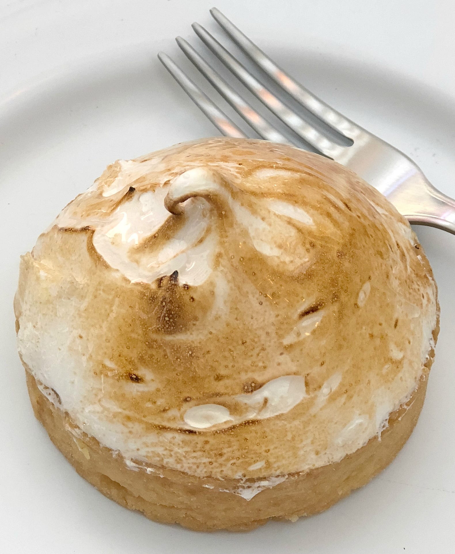 Lemon tart with meringue at Panio in San Miguel de Allende