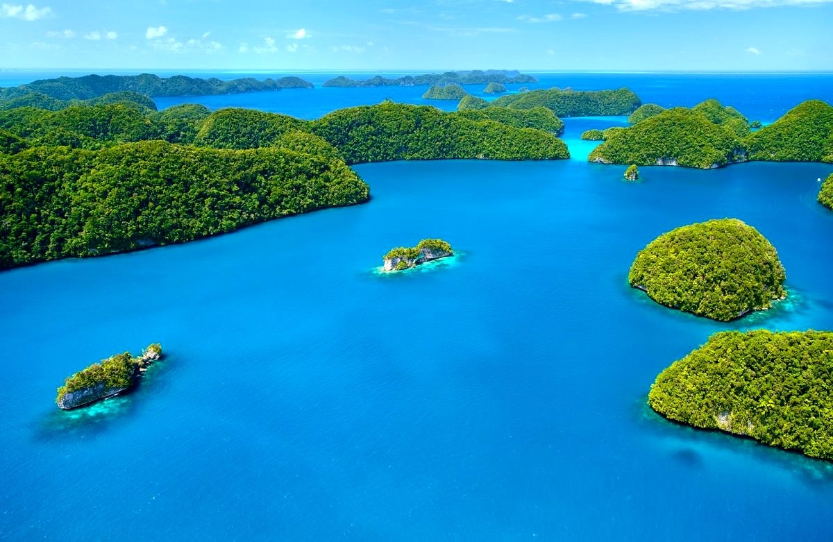 Which country has the most islands? 