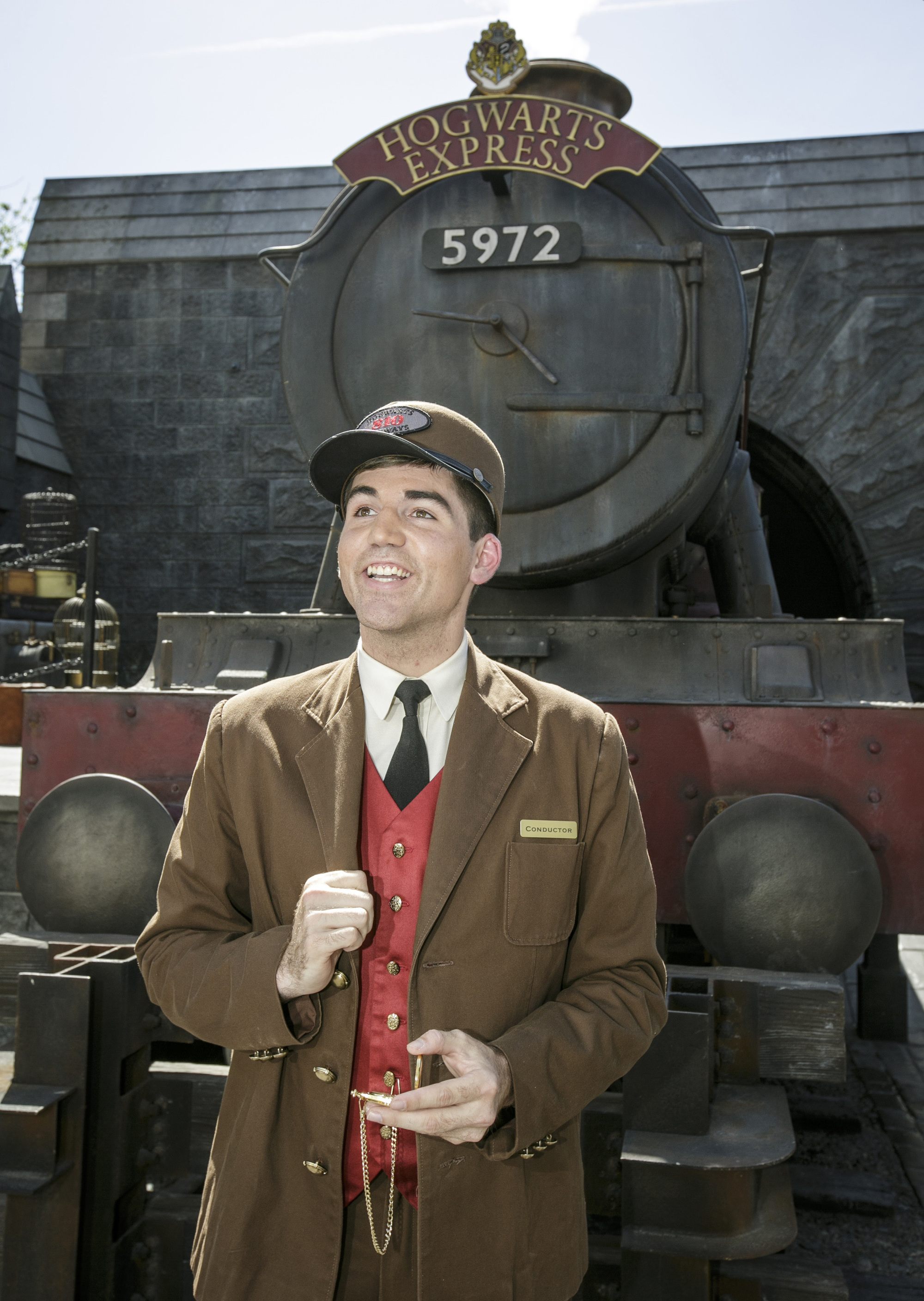 Get your photo in front of Hogwarts Express at the Wizarding World of Harry Potter at Universal Hollywood