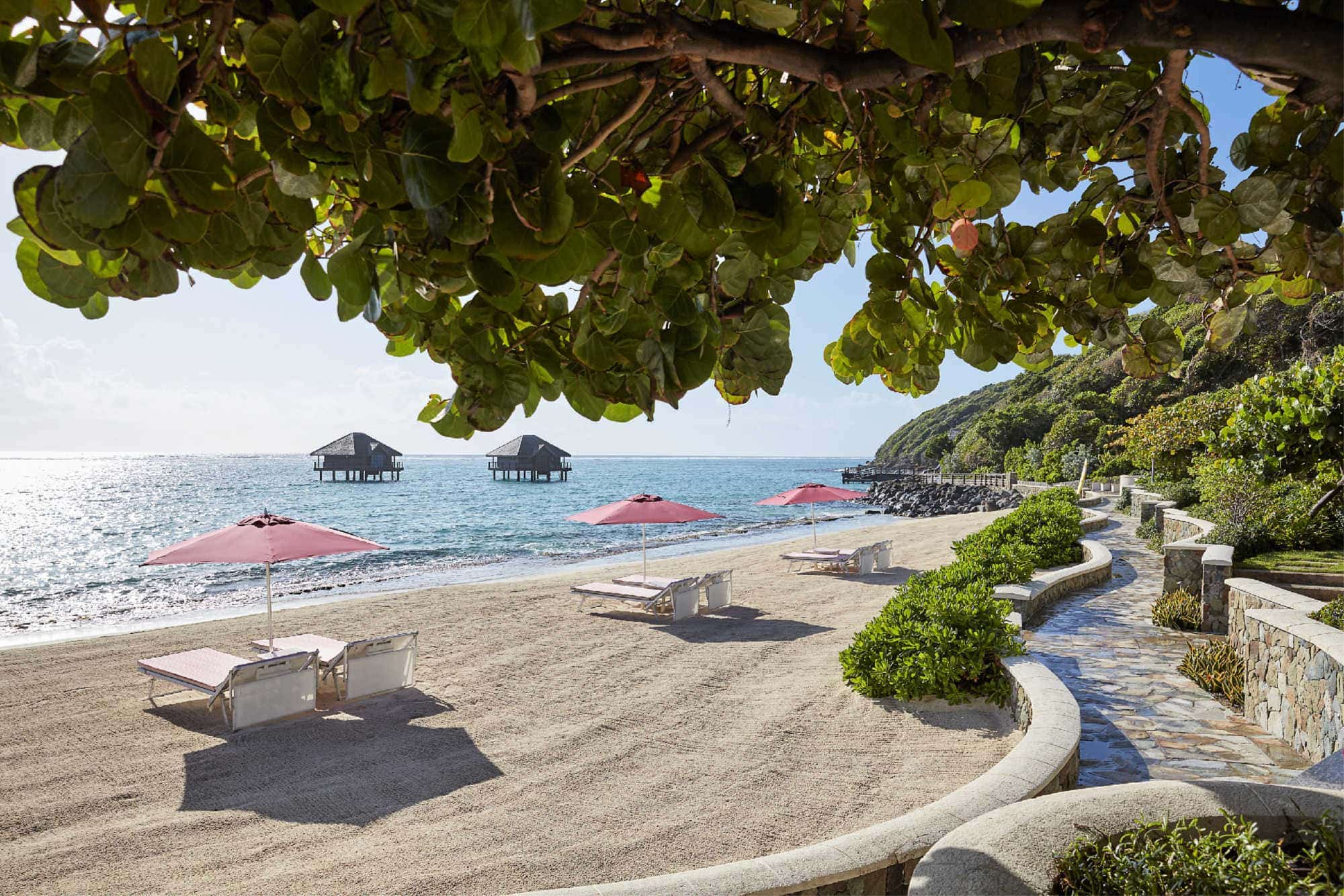 Plan for warm sand and seas this Thanksgiving at Mandarin Oriental, Canouan