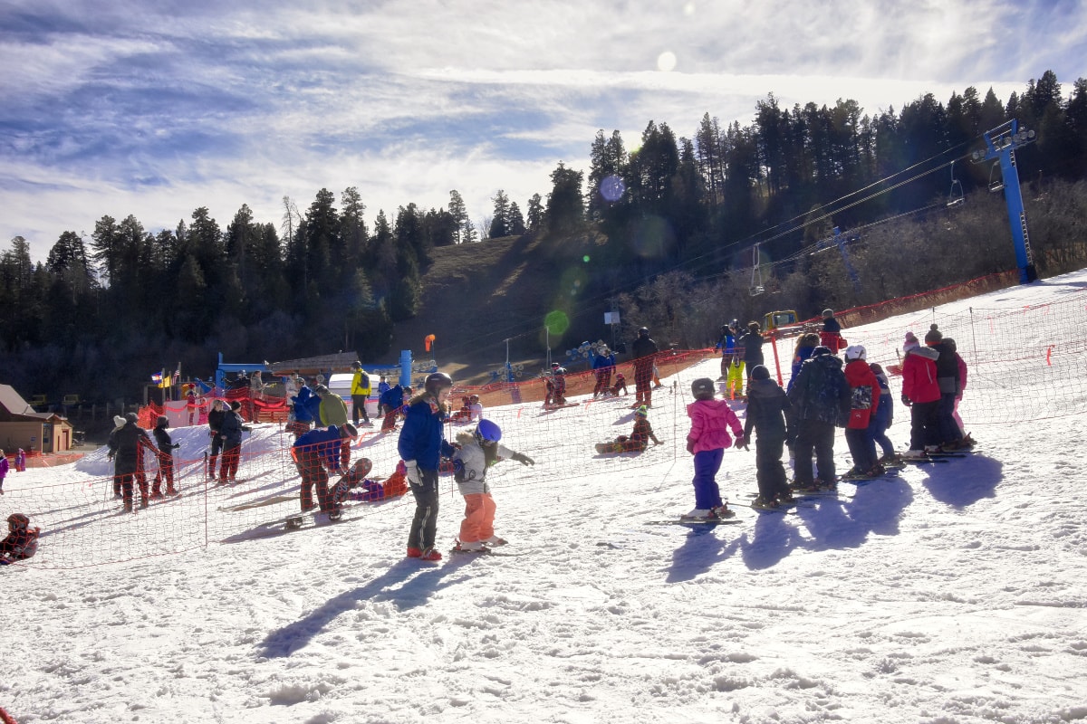 Kids can take ski lessons on Sandia Peak 