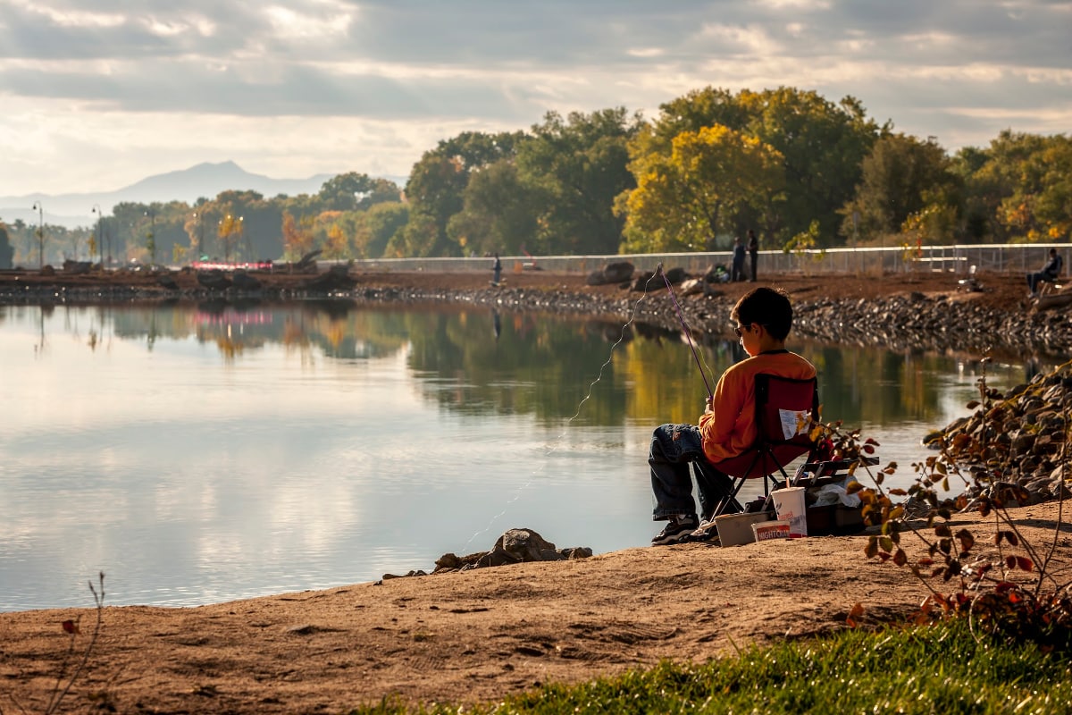 Young fishers will enjoy Tingley Beach in Albuquerque, New Mexico