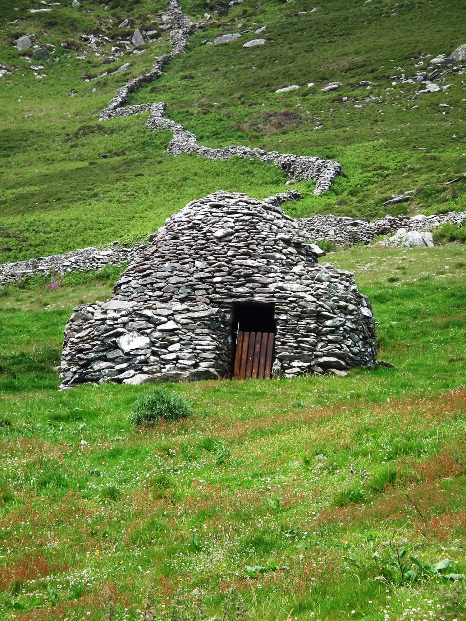 A beehive hut in Ireland 