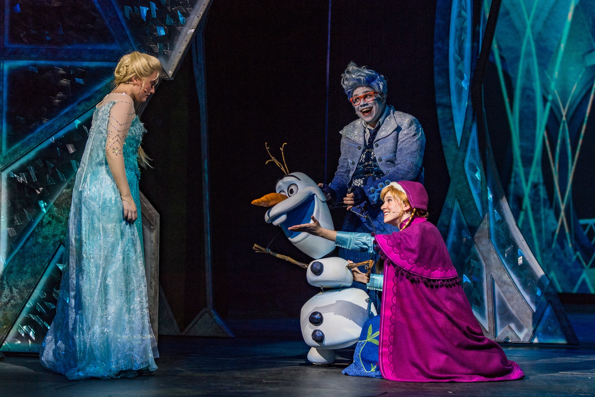 Frozen, A Musical Spectacular on Disney Wonder 