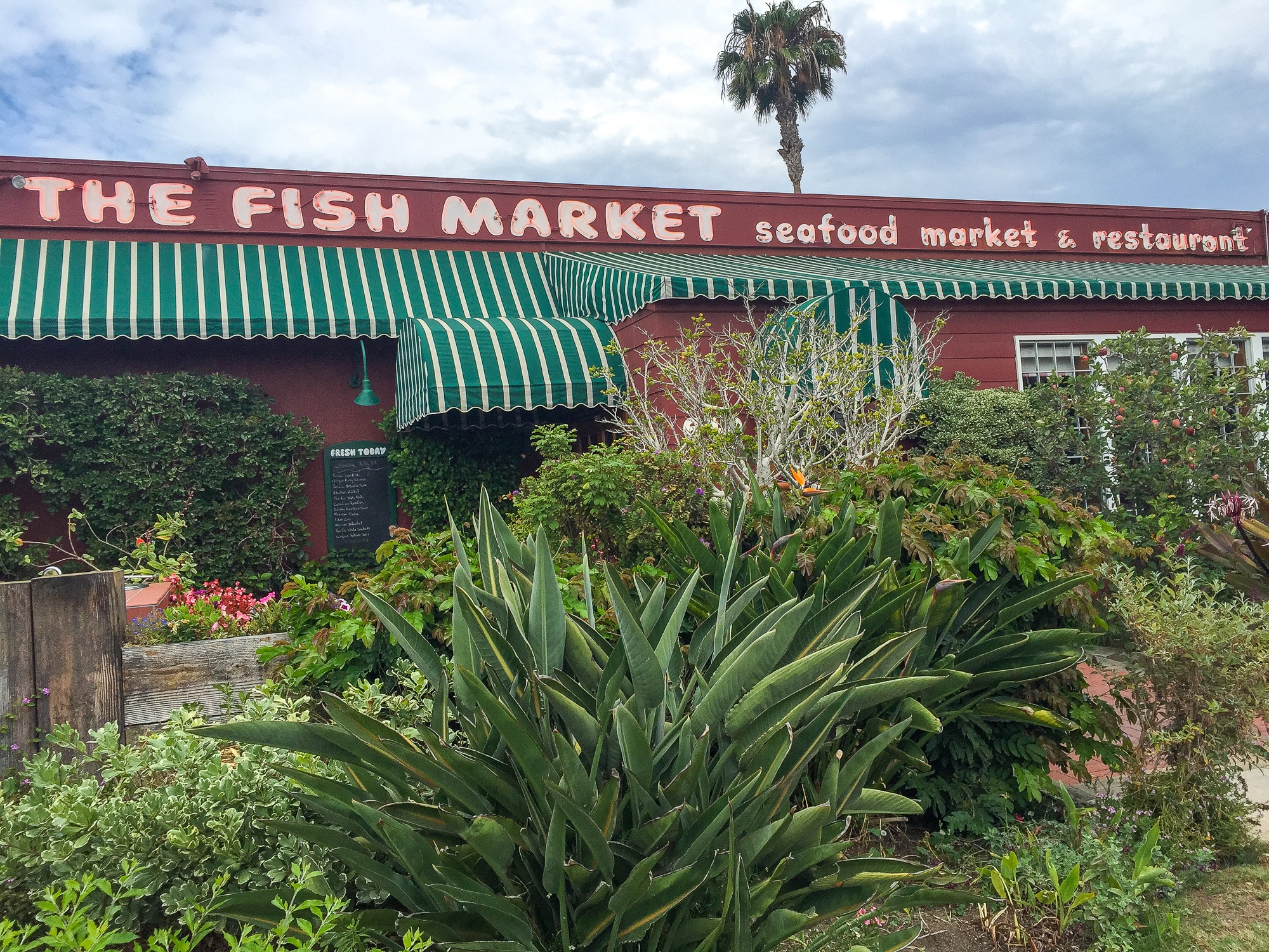 Fish Market in Del Mar, San Diego County for families