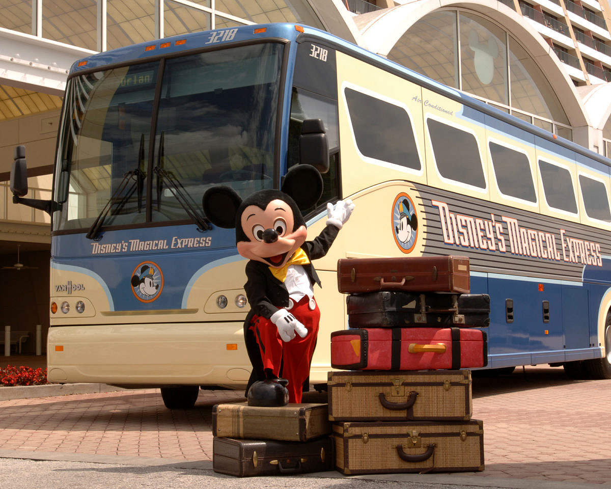 Disney's Magical Express bus