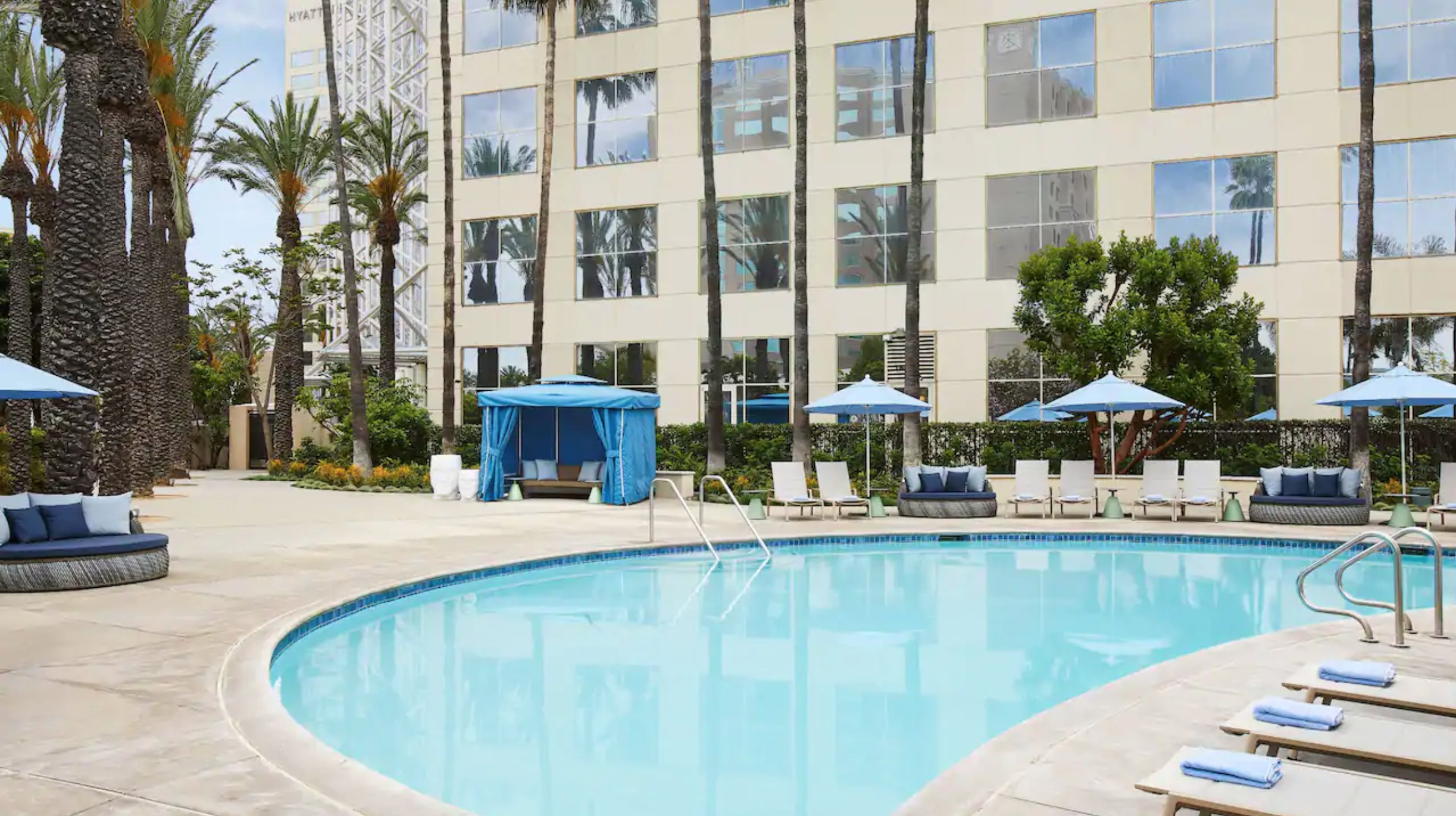 Crescent moon-shaped pool at Hyatt Regency Orange County