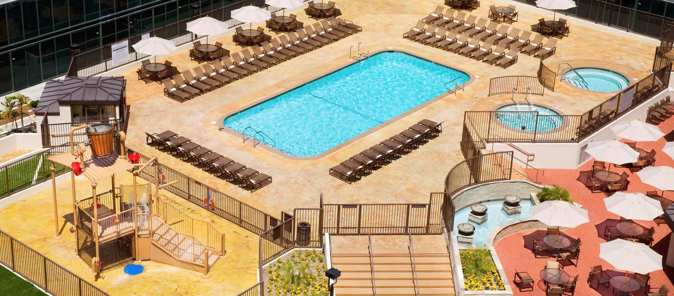 Outdoor pool and splash areas at Hilton Anaheim