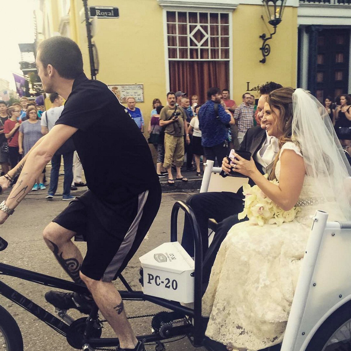 Newlyweds in the French Quarter