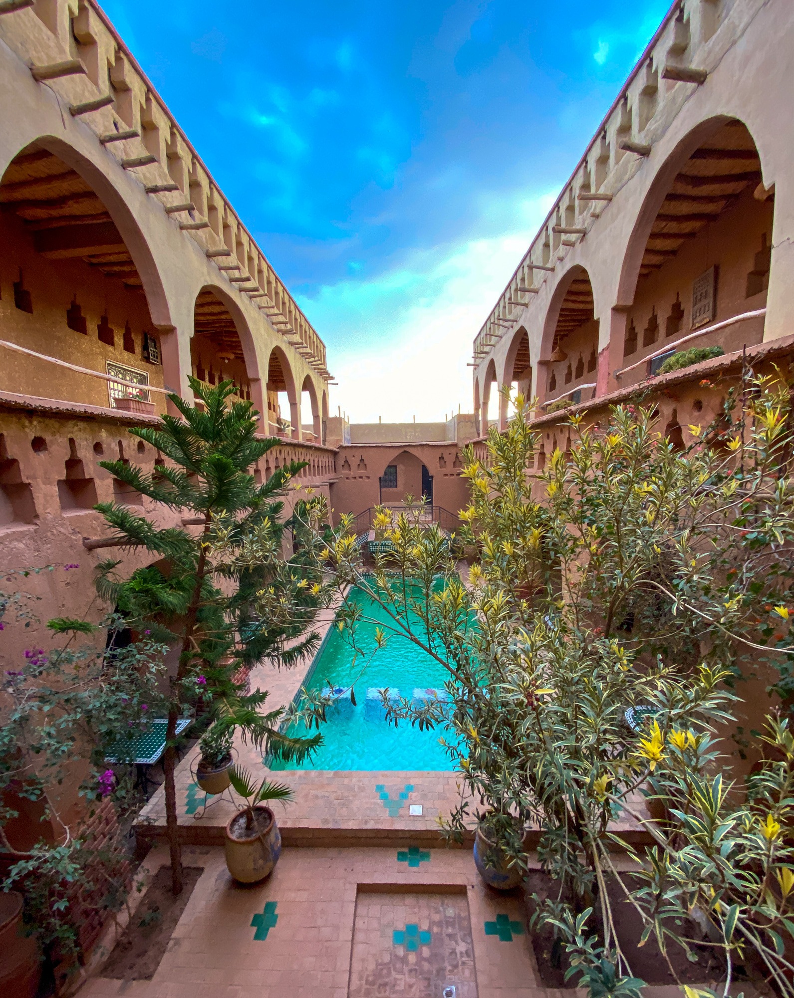 Riad Maktoub courtyard pool