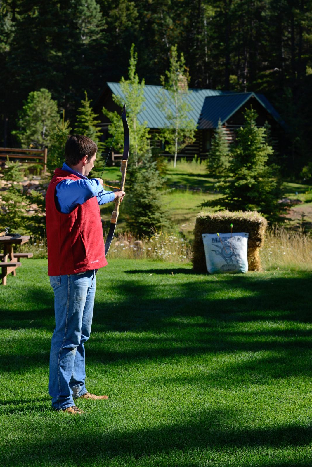 Enjoy archery during your glamping vacation in Colorado