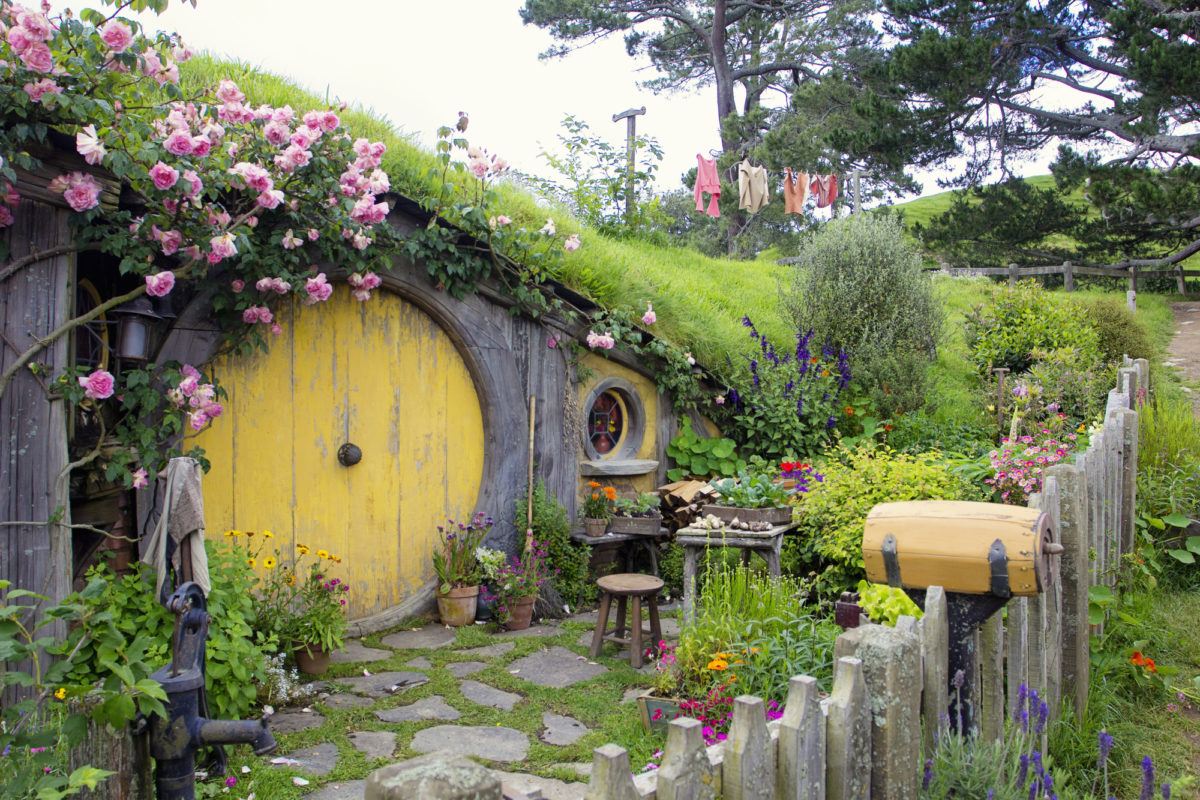 Hobbiton Lord of the Rings movie set in Matamata, New Zealand