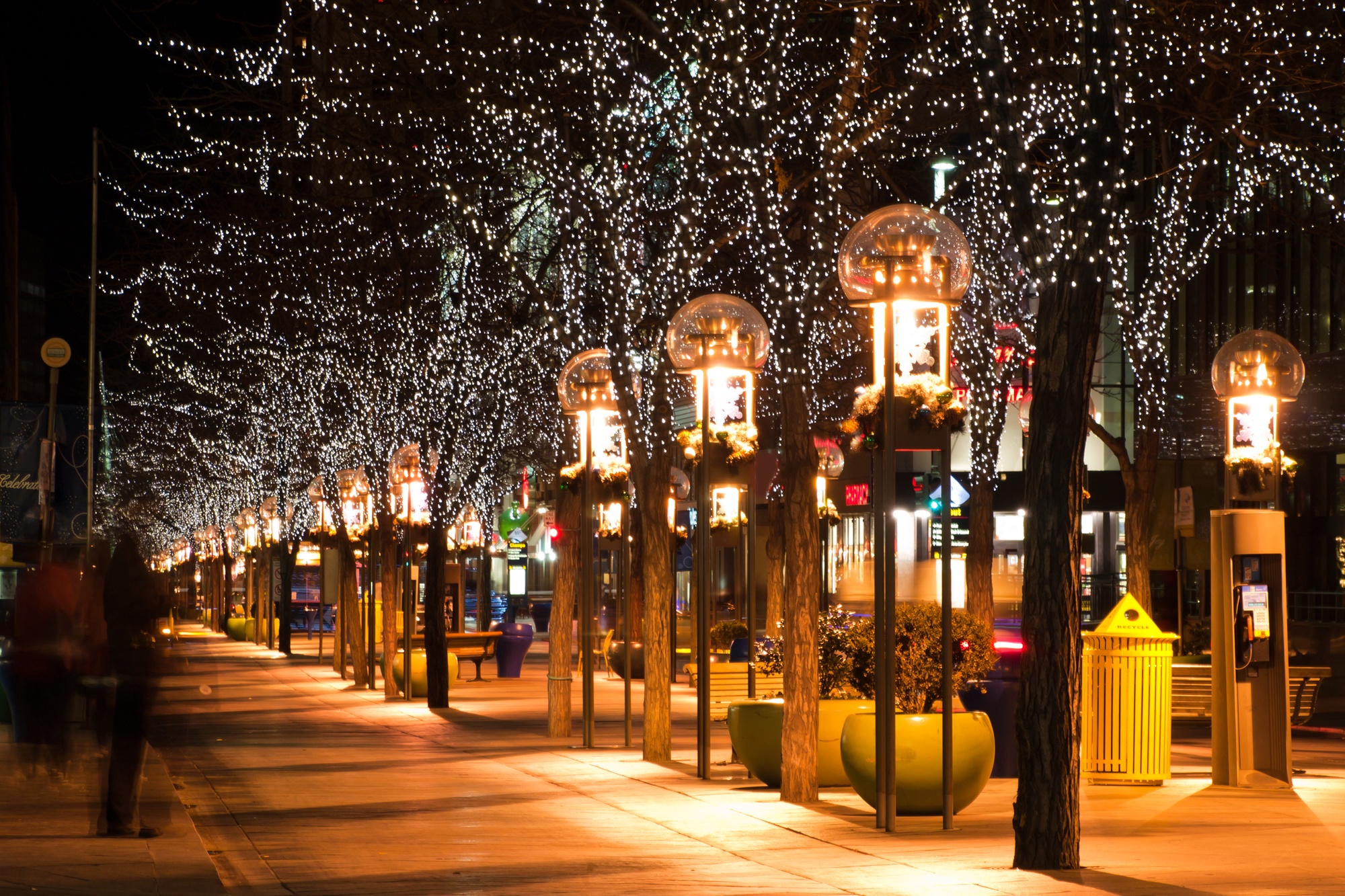 Denver's 16th Street Mall lit up for the holidays 