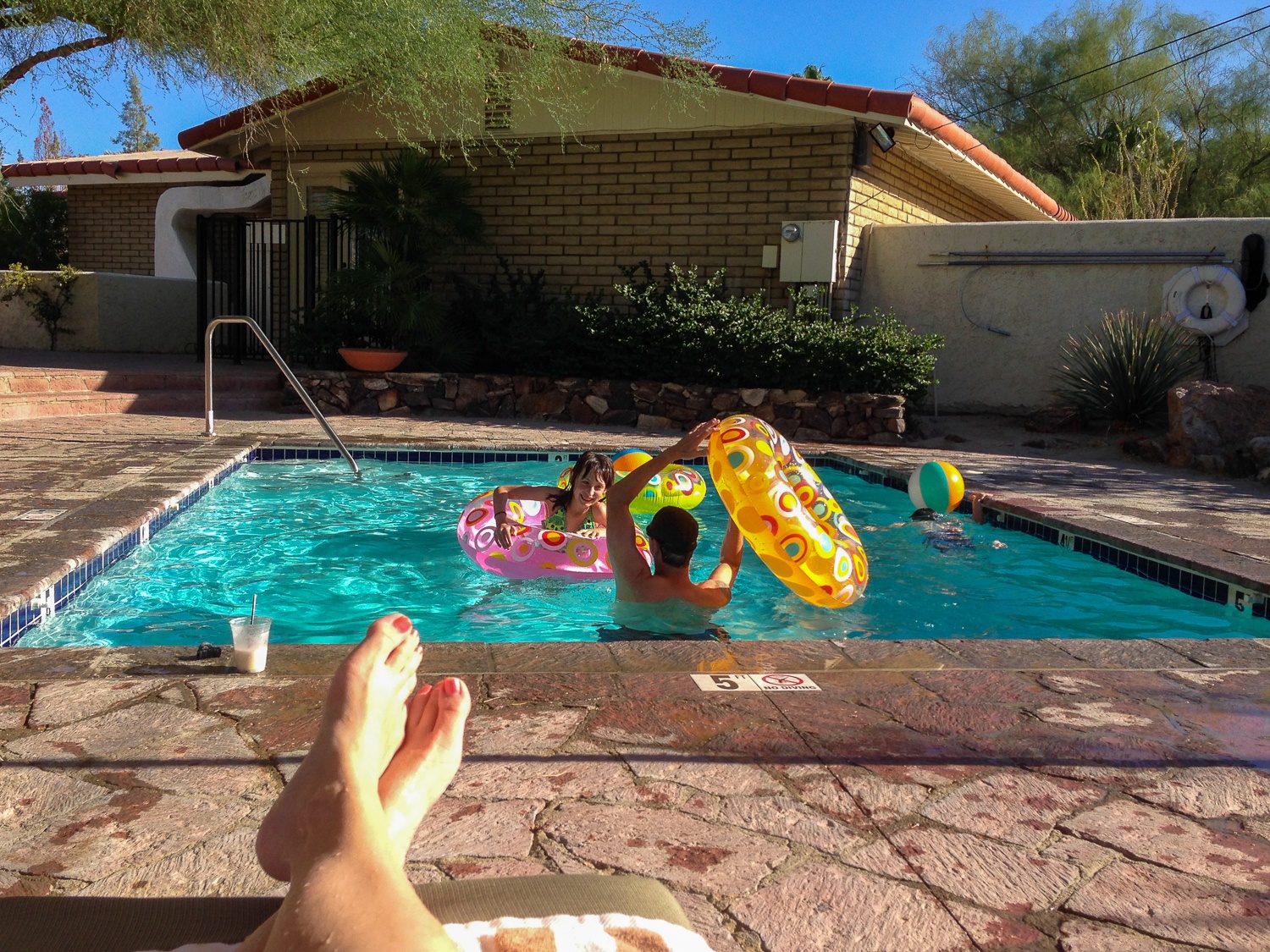 Casita private pool at La Casa Del Zorro in Borrego Springs with kids