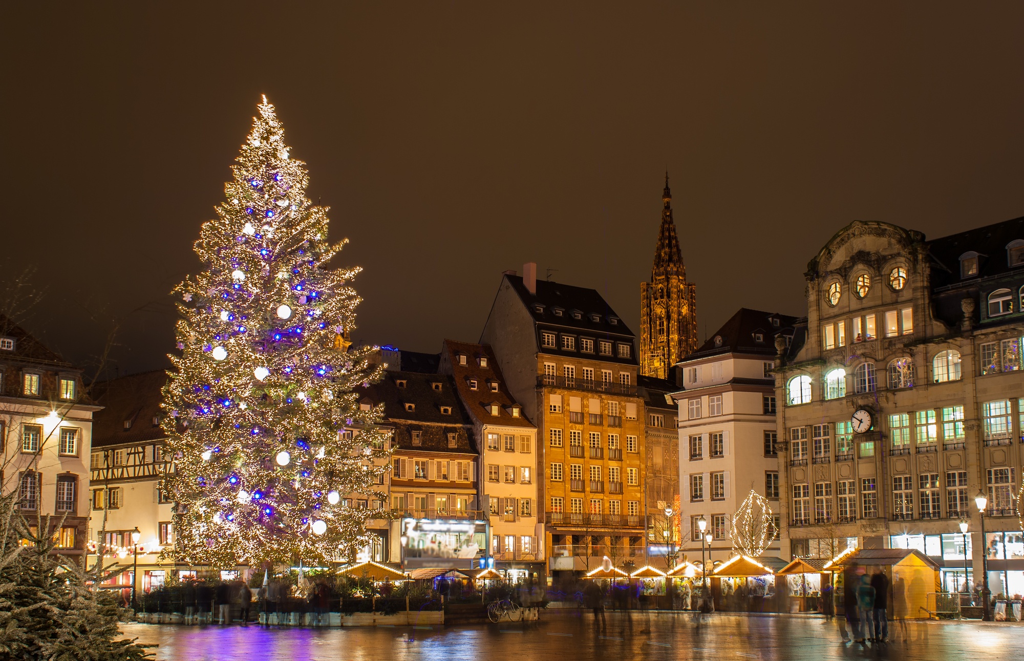 Christmas tree at Place Kleber