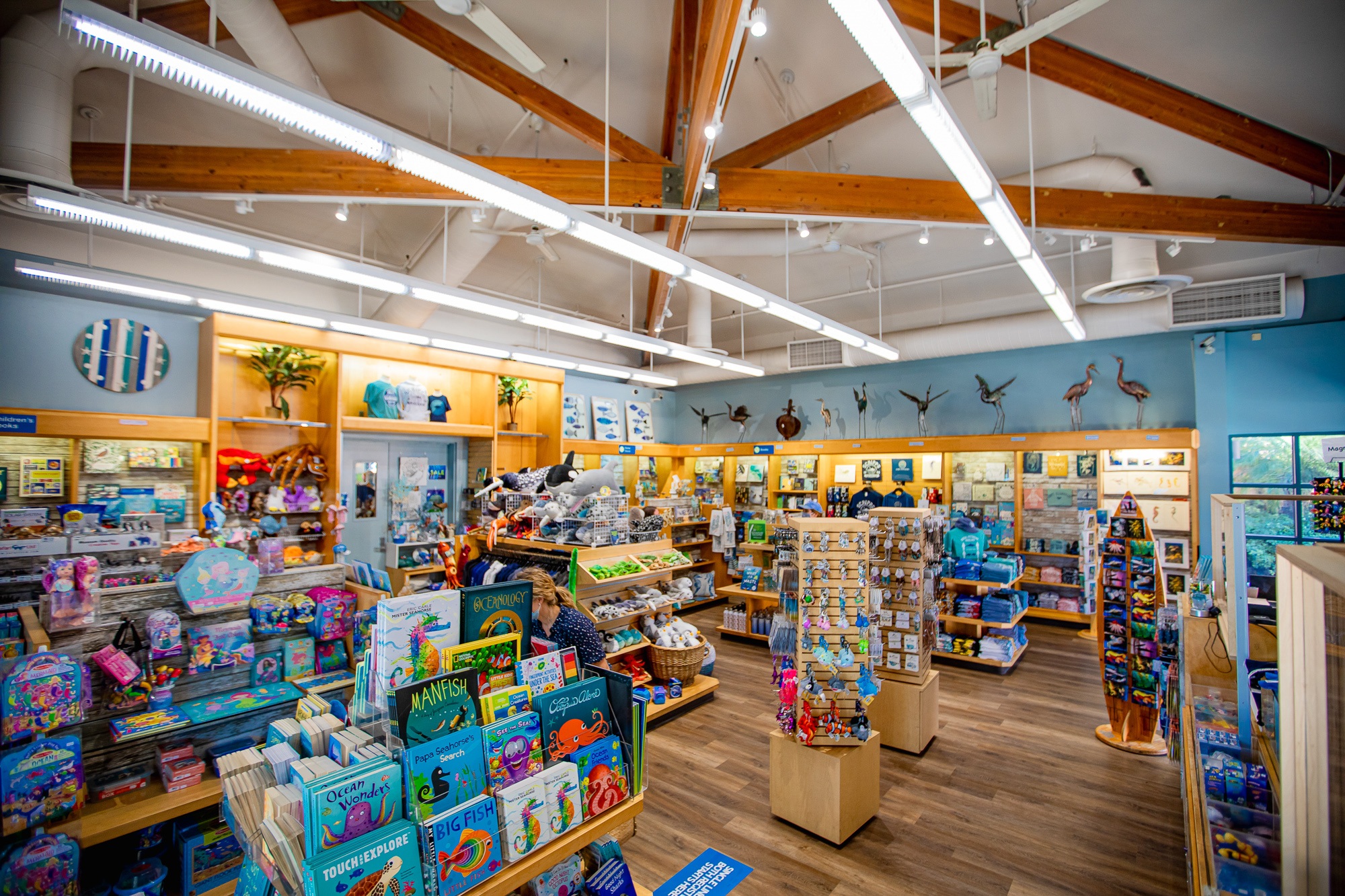 Birch Aquarium Gift Shop 