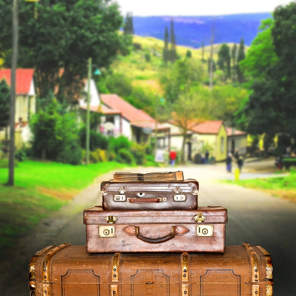 What to Know Before Moving Abroad | Expat Tips for Families