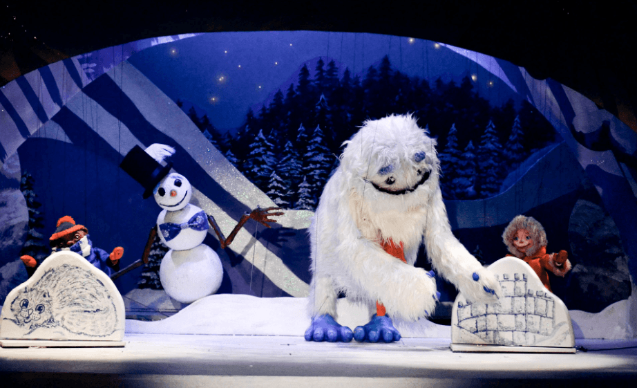 A wintry show at Swedish Cottage Marionette Theatre