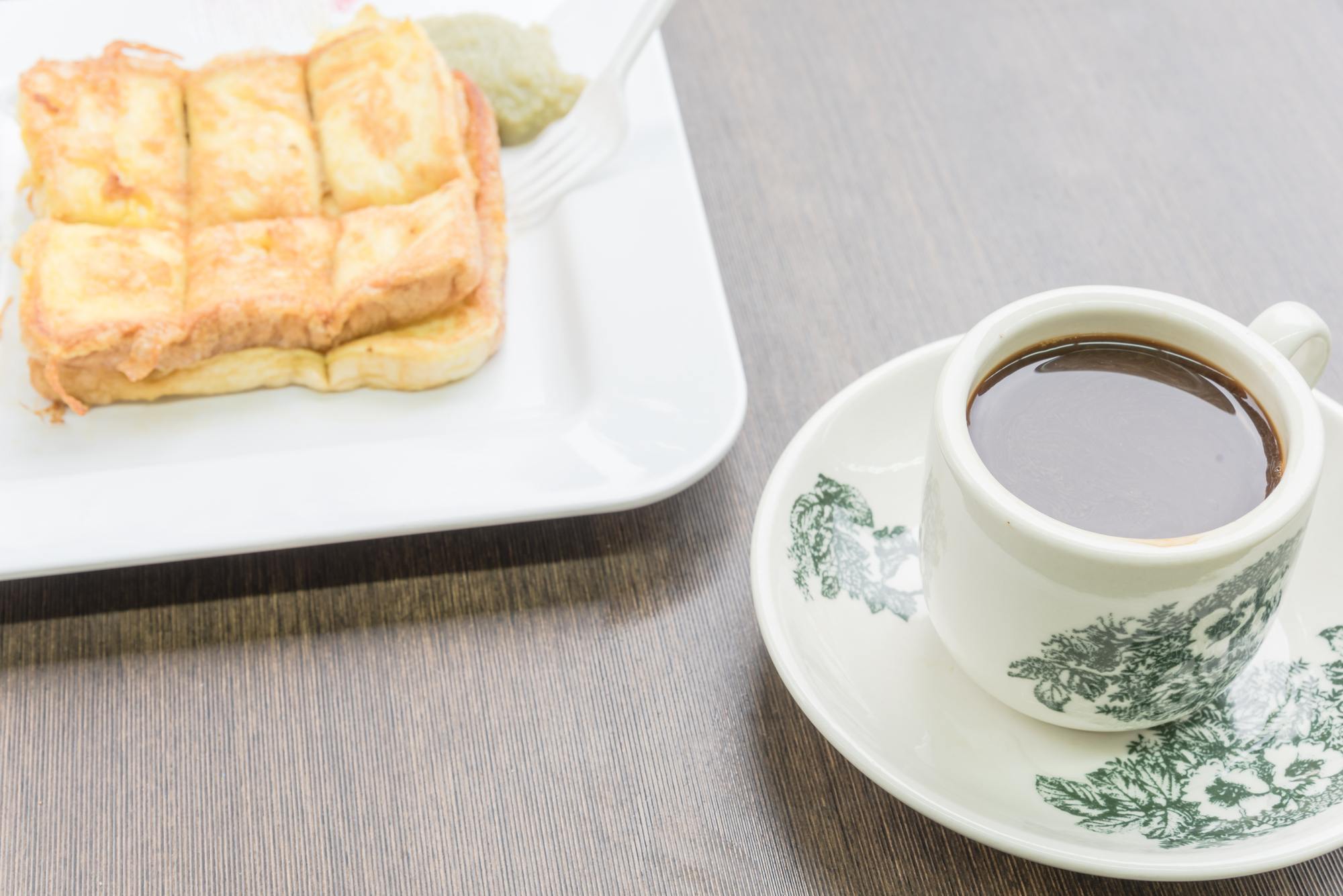 Kaya toast, a popular breakfast dish in Singapore 