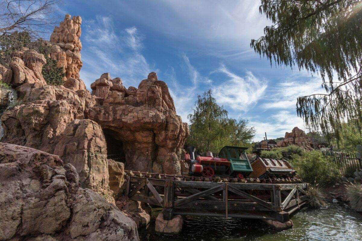 FASTPASS ride Big Thunder Mountain Railroad at Disneyland