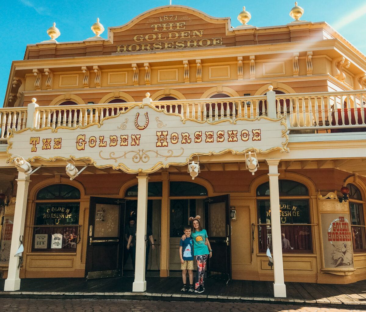 Make sure to wear the right shoes at Disneyland with kids