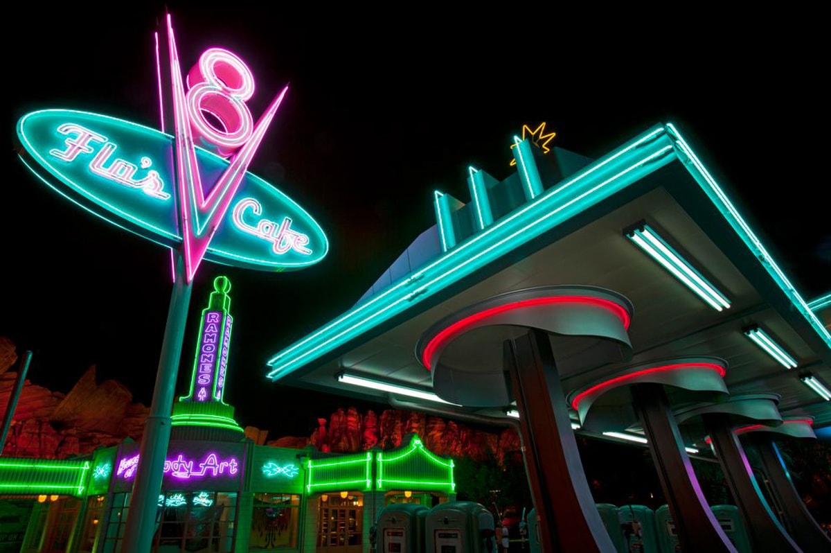 Flo's V8 Cafe in Disneyland Cars Land