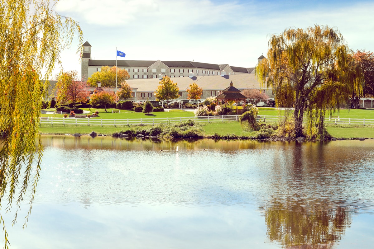 Hershey Lodge in fall 