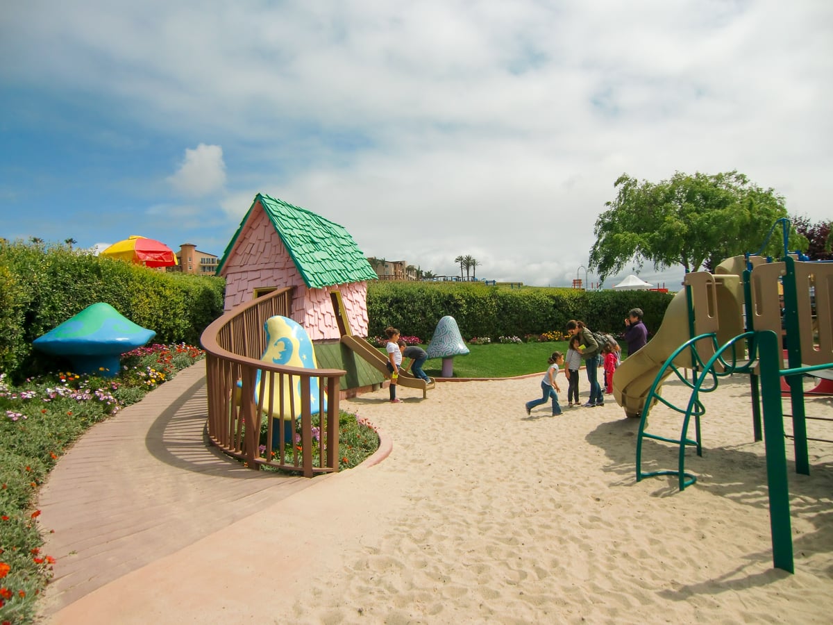 Santa's Playground at The Flower Fields