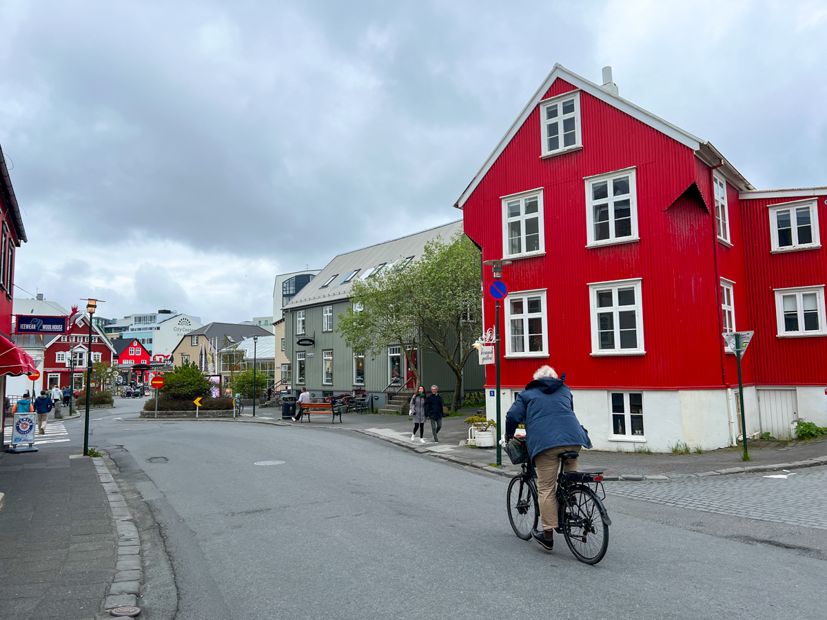 Reykjavik street scene 