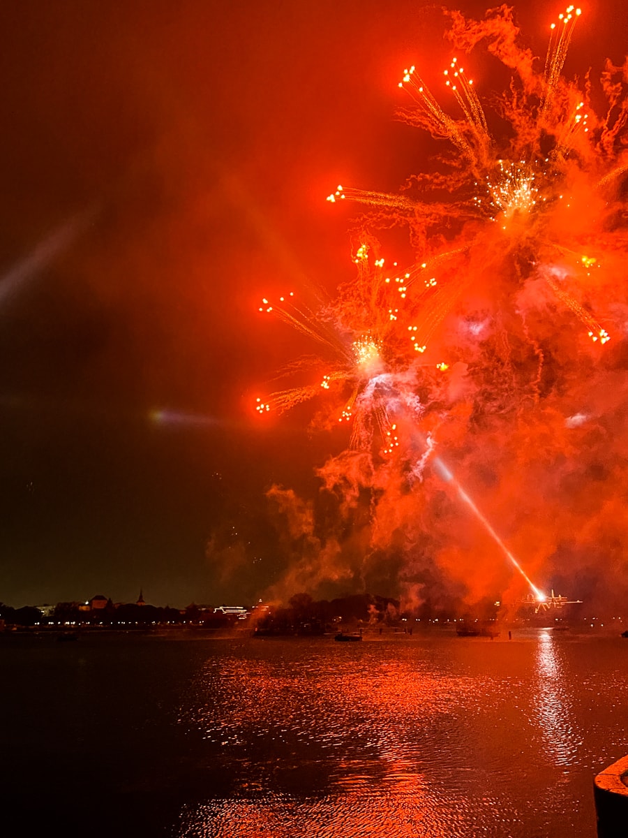 Epcot Fireworks view from Rose & Crown in the England Pavilion 