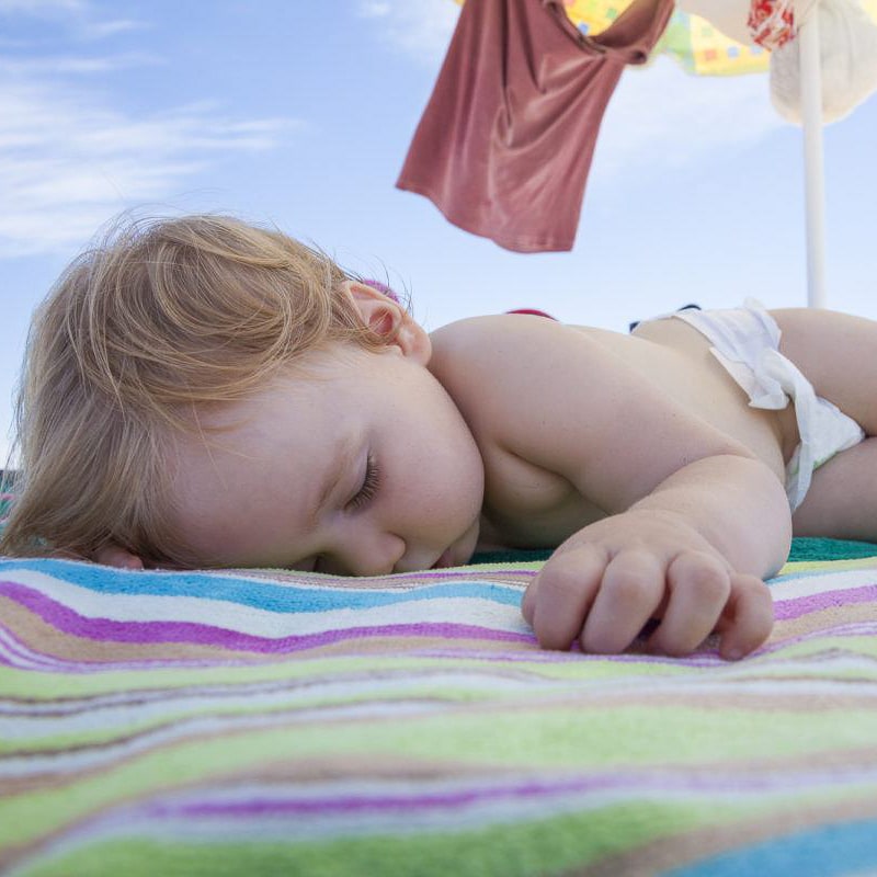 Toddler sleep tips for vacations with young children